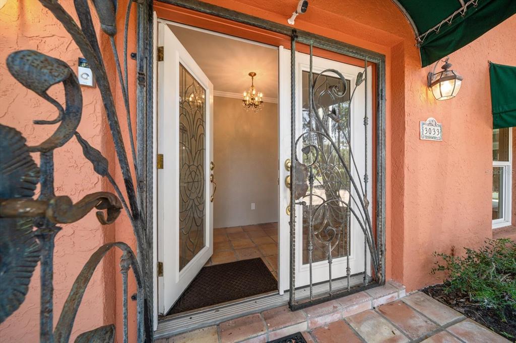 3033 82nd Way North St. Petersburg, FL 33710 - Photo 8 of 49