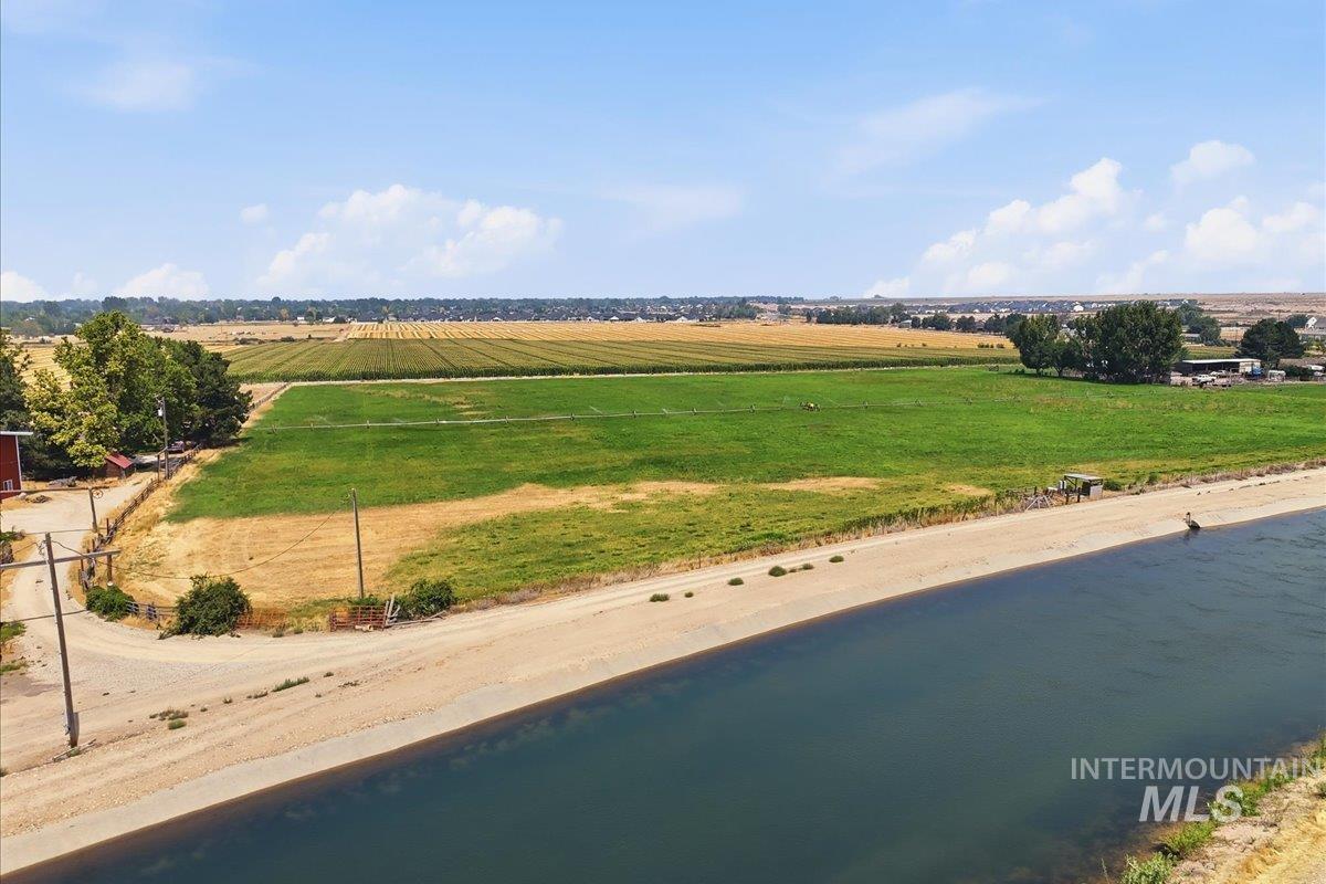 7873 South Cole Road Boise, ID 83709 - Photo 10 of 24 Gallery Image 10