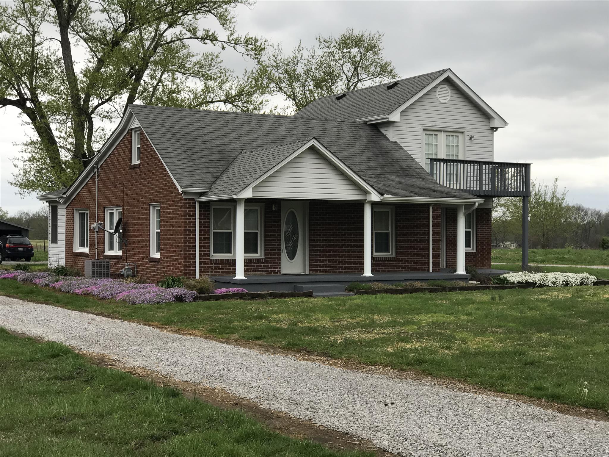 2832 Logan Road Greenbrier, TN 37073 - Photo 3 of 24 Gallery Image 3