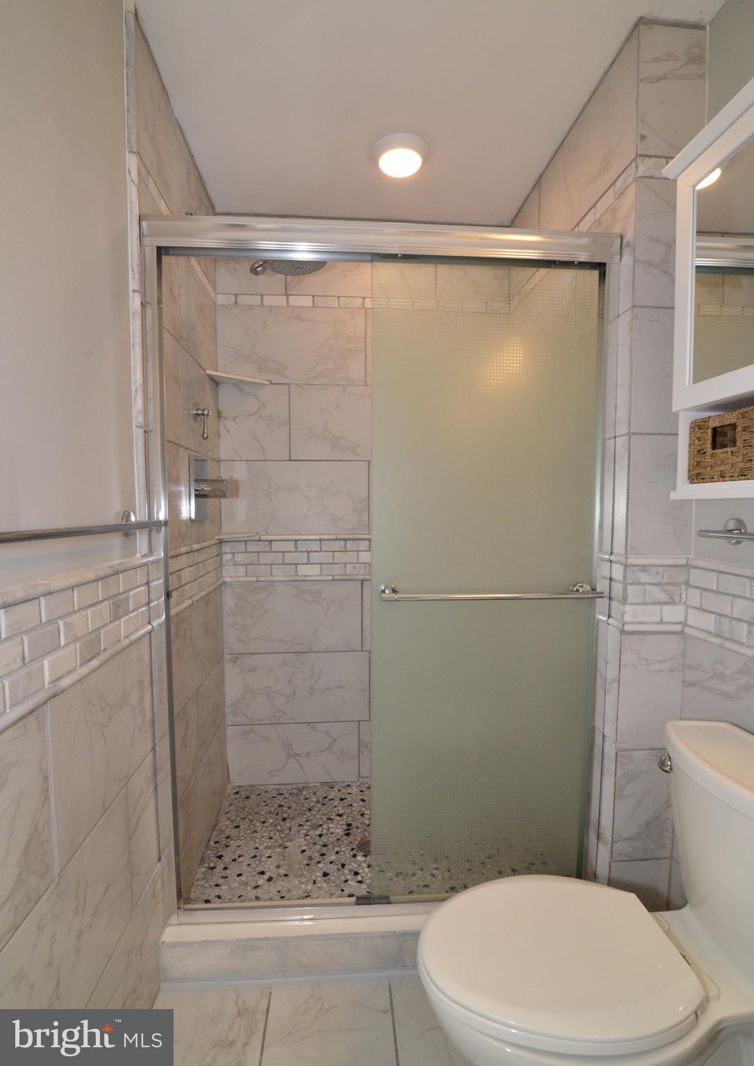 103 Fort Evans Road Southeast, Unit B Leesburg, VA 20175 - Photo 12 of 33 Gallery Image 12