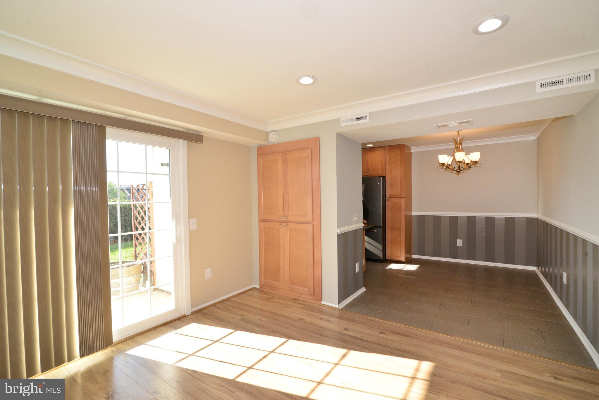 103 Fort Evans Road Southeast, Unit B Leesburg, VA 20175 - Photo 3 of 33 Gallery Image 3
