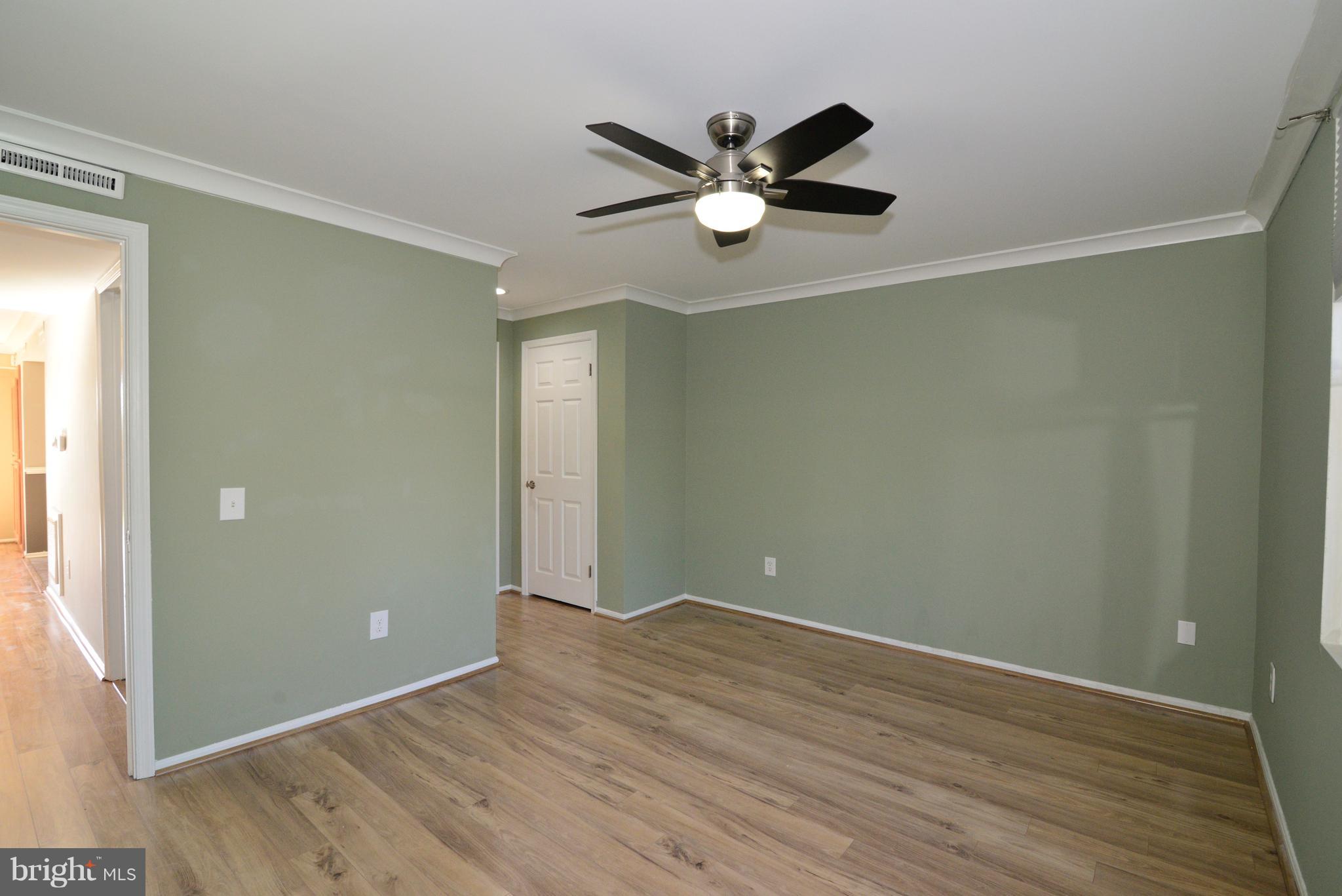 103 Fort Evans Road Southeast, Unit B Leesburg, VA 20175 - Photo 27 of 33 Gallery Image 27