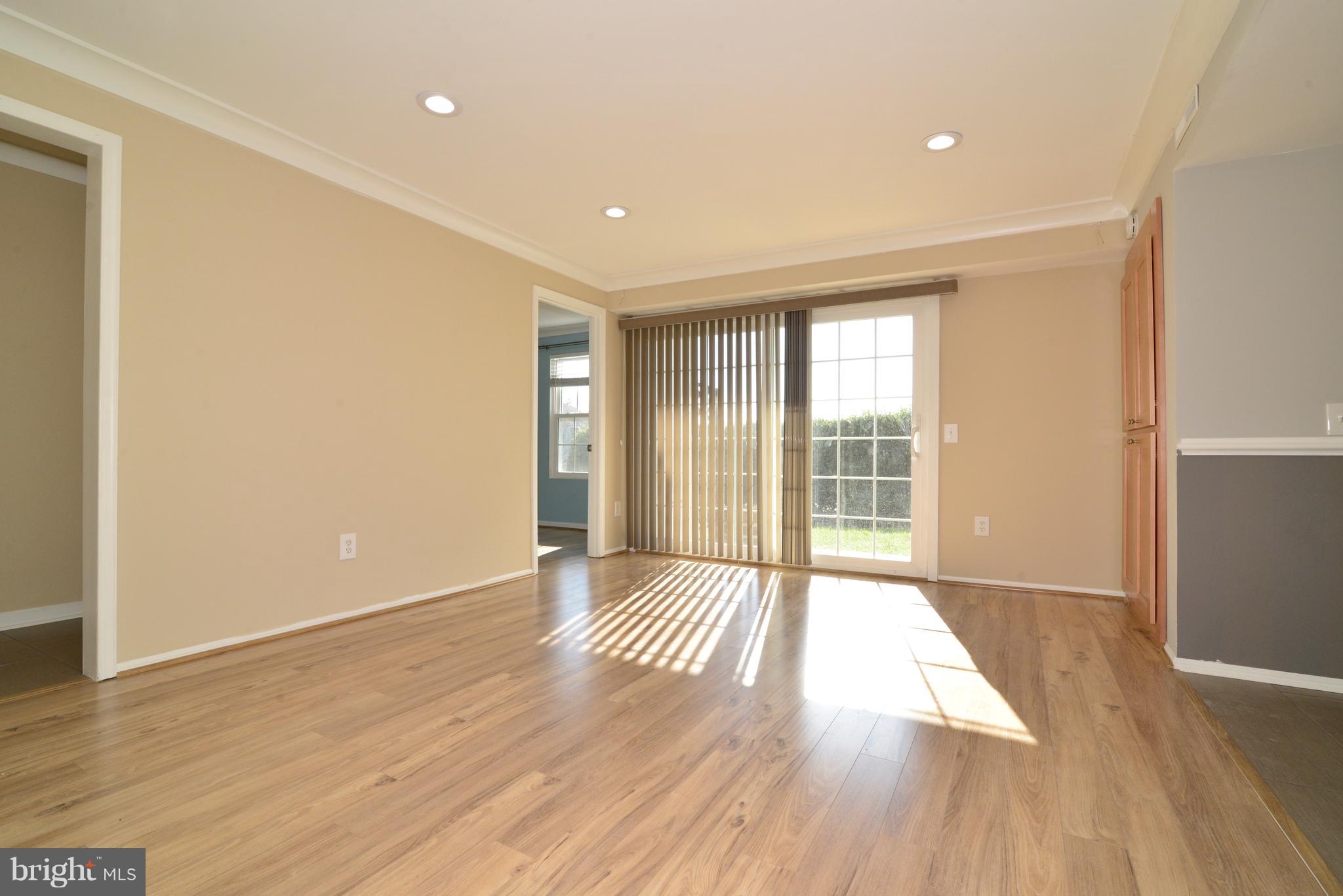 103 Fort Evans Road Southeast, Unit B Leesburg, VA 20175 - Photo 4 of 33 Gallery Image 4