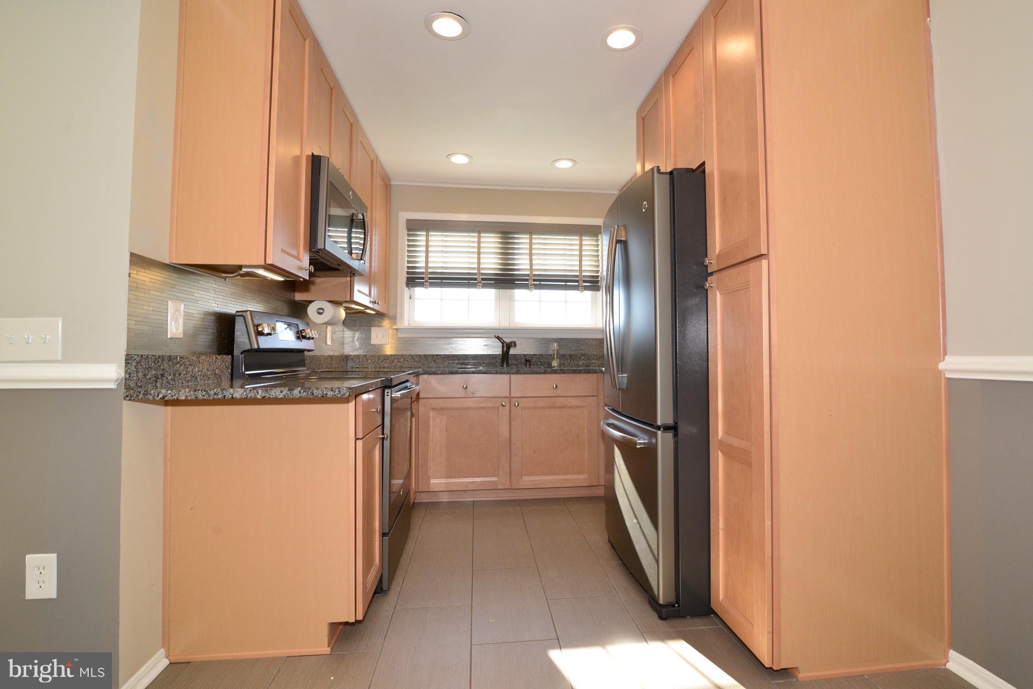 103 Fort Evans Road Southeast, Unit B Leesburg, VA 20175 - Photo 10 of 33 Gallery Image 10
