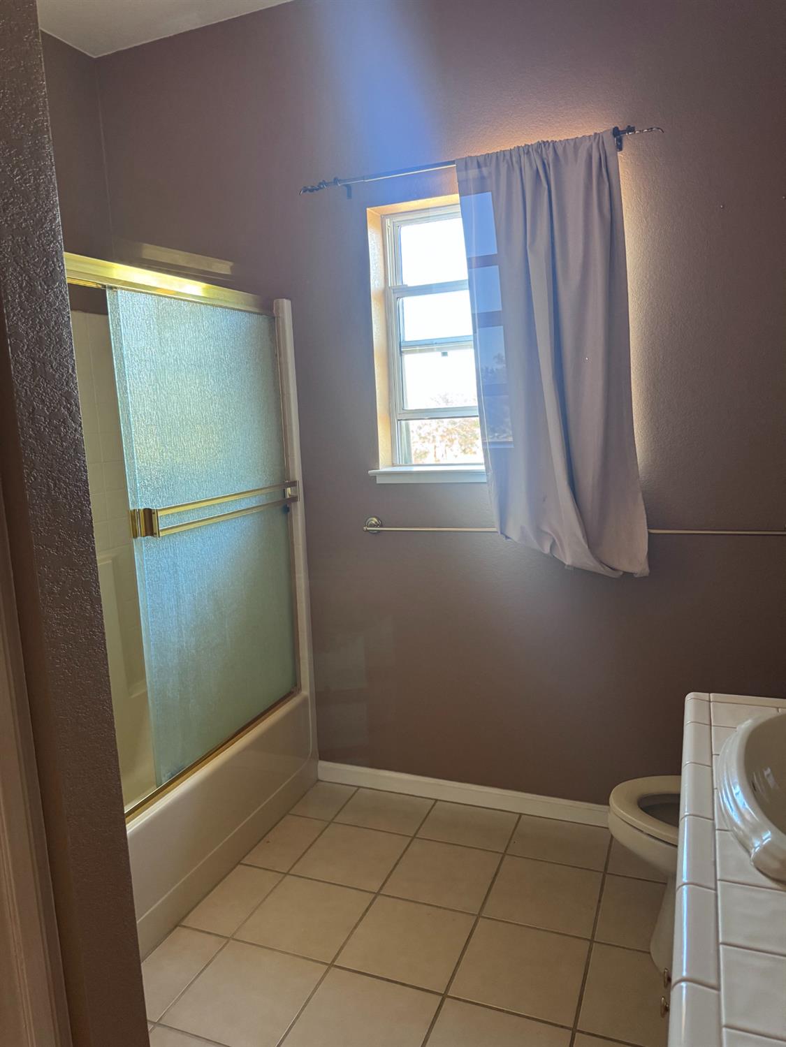 38 Harvest Ridge Rd Valley Springs Valley Springs, CA 95252 - Photo 7 of 20 Gallery Image 7