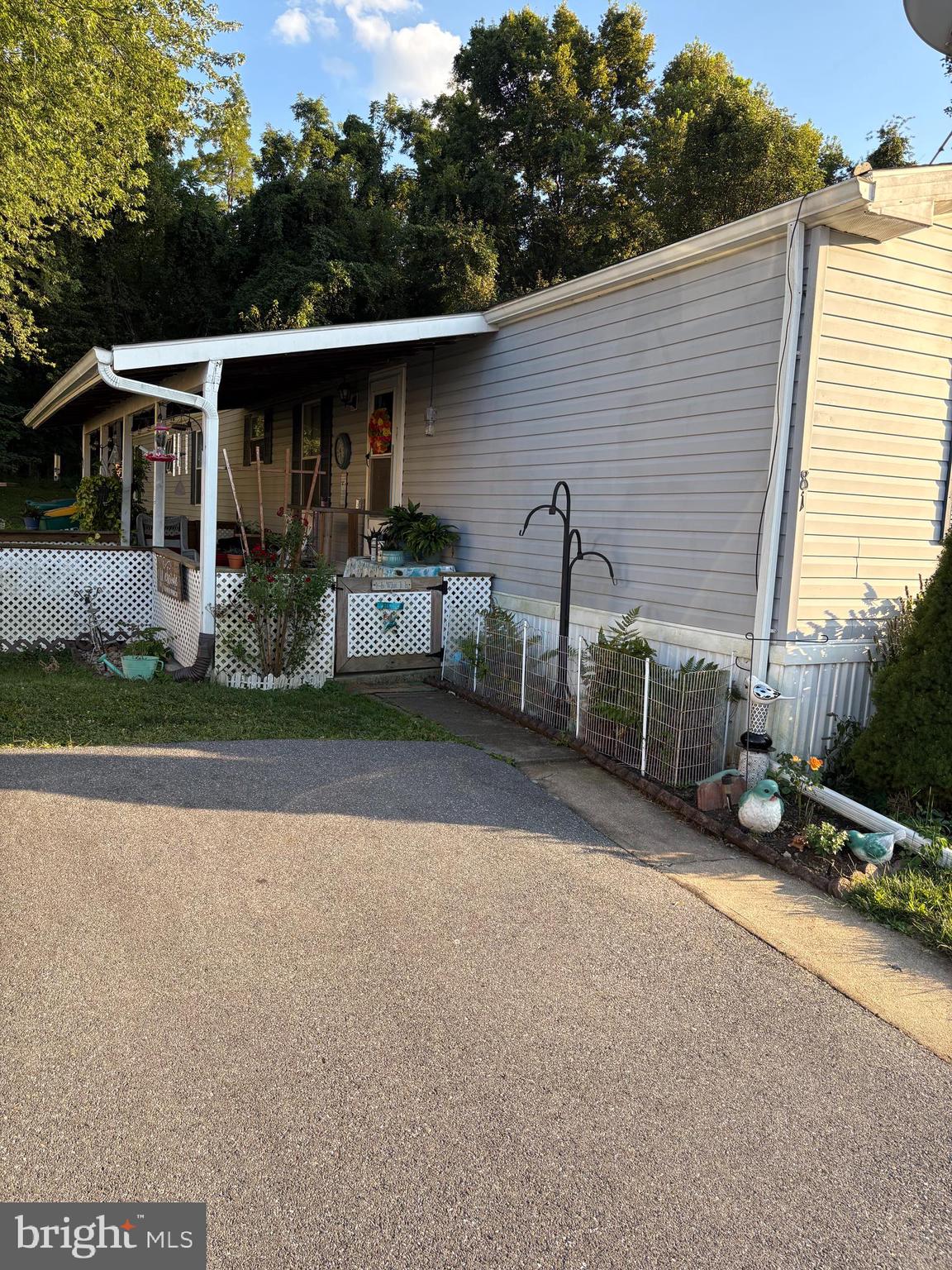 81 Spring Garden Estates Carlisle, PA 17015 - Photo 2 of 20