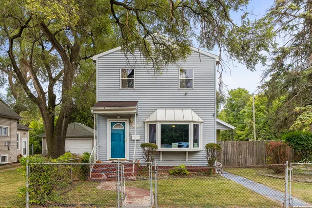 $150,000 | 15033 Paulina Street, Harvey, IL 60426