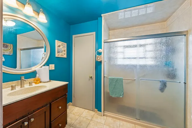 $150,000 | 15033 Paulina Street, Harvey, IL 60426