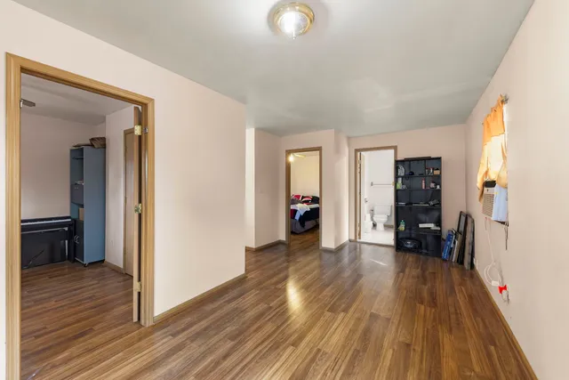 $150,000 | 15033 Paulina Street, Harvey, IL 60426