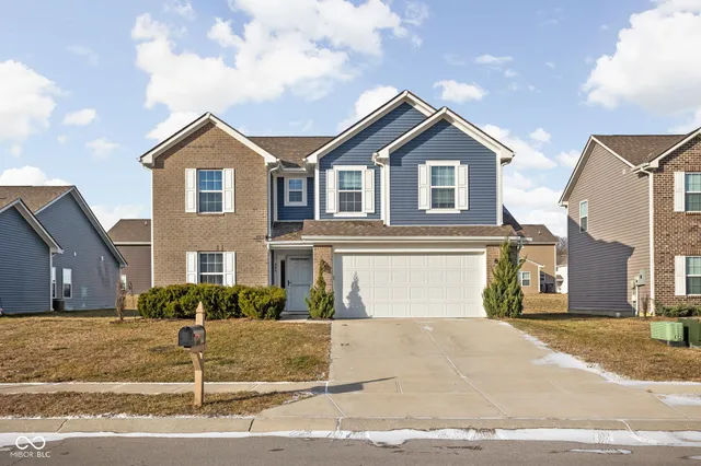 $354,900 | 844 Declaration Drive, Pittsboro, IN 46167
