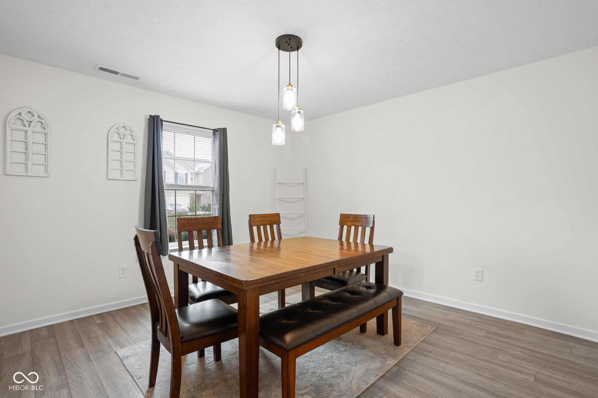 844 Declaration Drive Pittsboro, IN 46167 - Photo 6 of 32