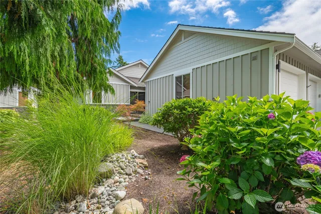 $724,950 | 9002 Gleneagle Drive, Blaine, WA 98230