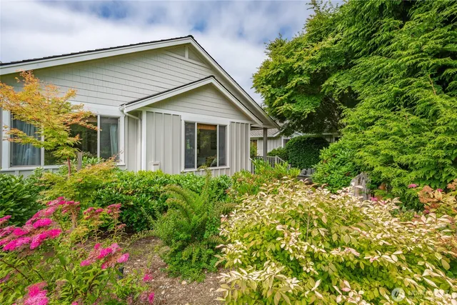 $724,950 | 9002 Gleneagle Drive, Blaine, WA 98230