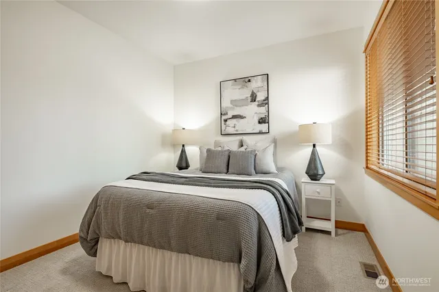 $724,950 | 9002 Gleneagle Drive, Blaine, WA 98230