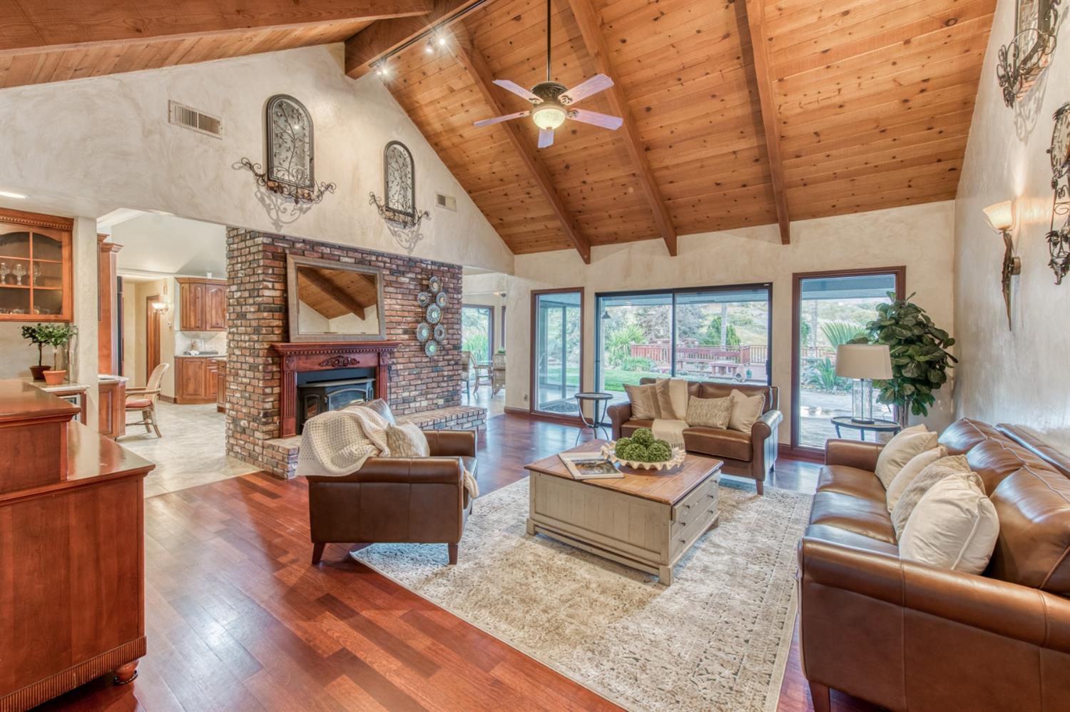 16015 Sample Road Clovis, CA 93619 - Photo 39 of 72 Gallery Image 39