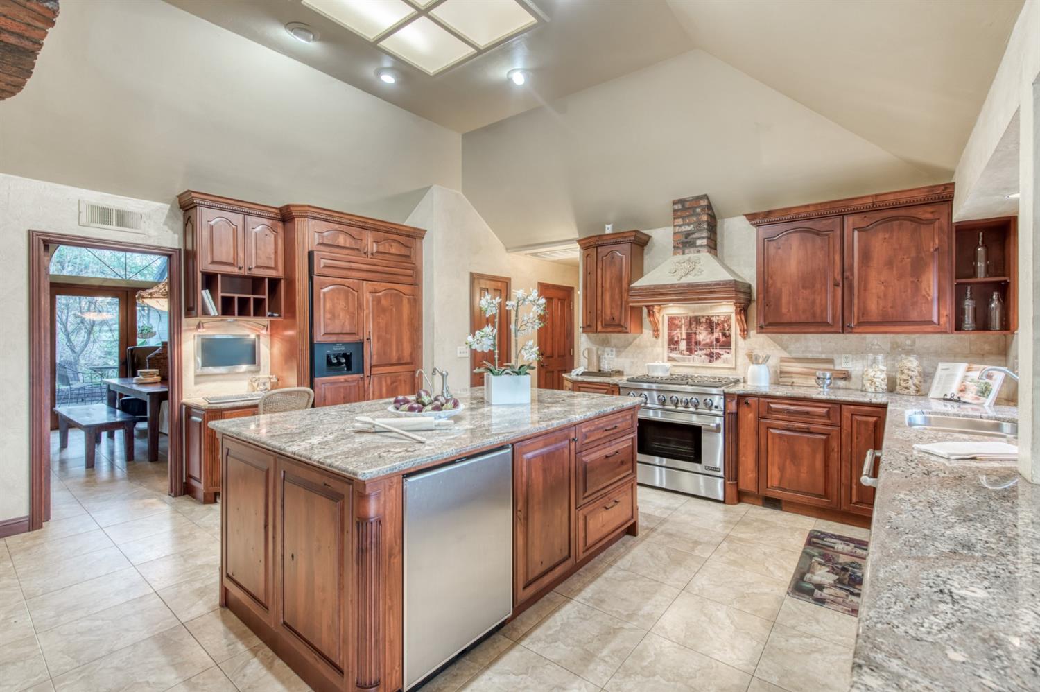 16015 Sample Road Clovis, CA 93619 - Photo 43 of 72 Gallery Image 43
