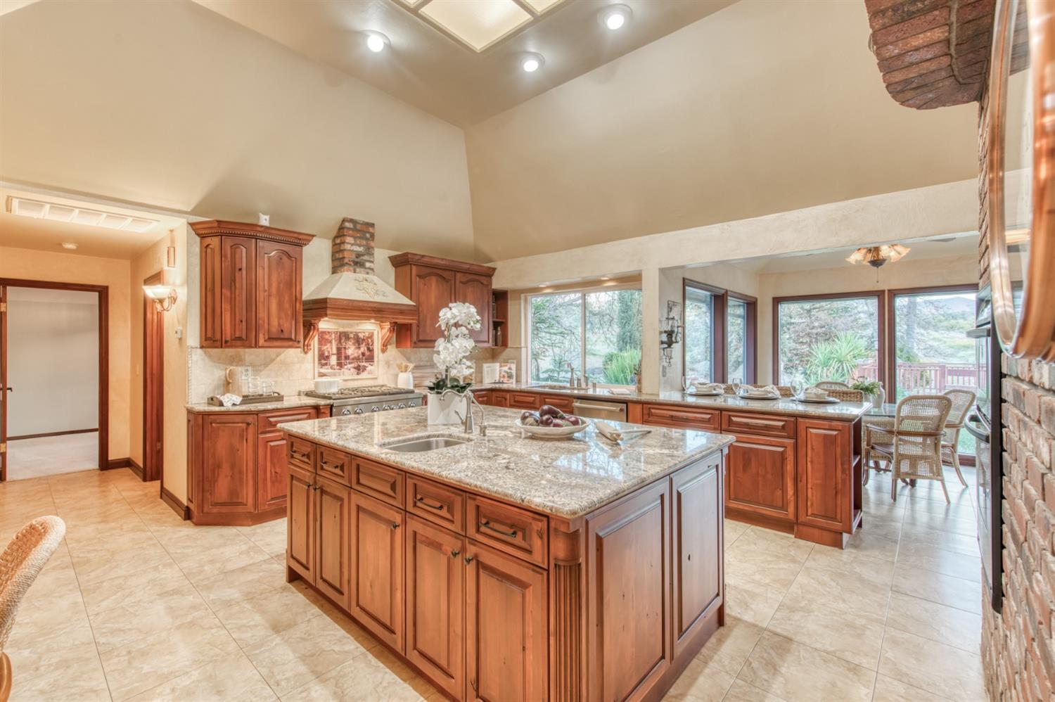 16015 Sample Road Clovis, CA 93619 - Photo 44 of 72 Gallery Image 44