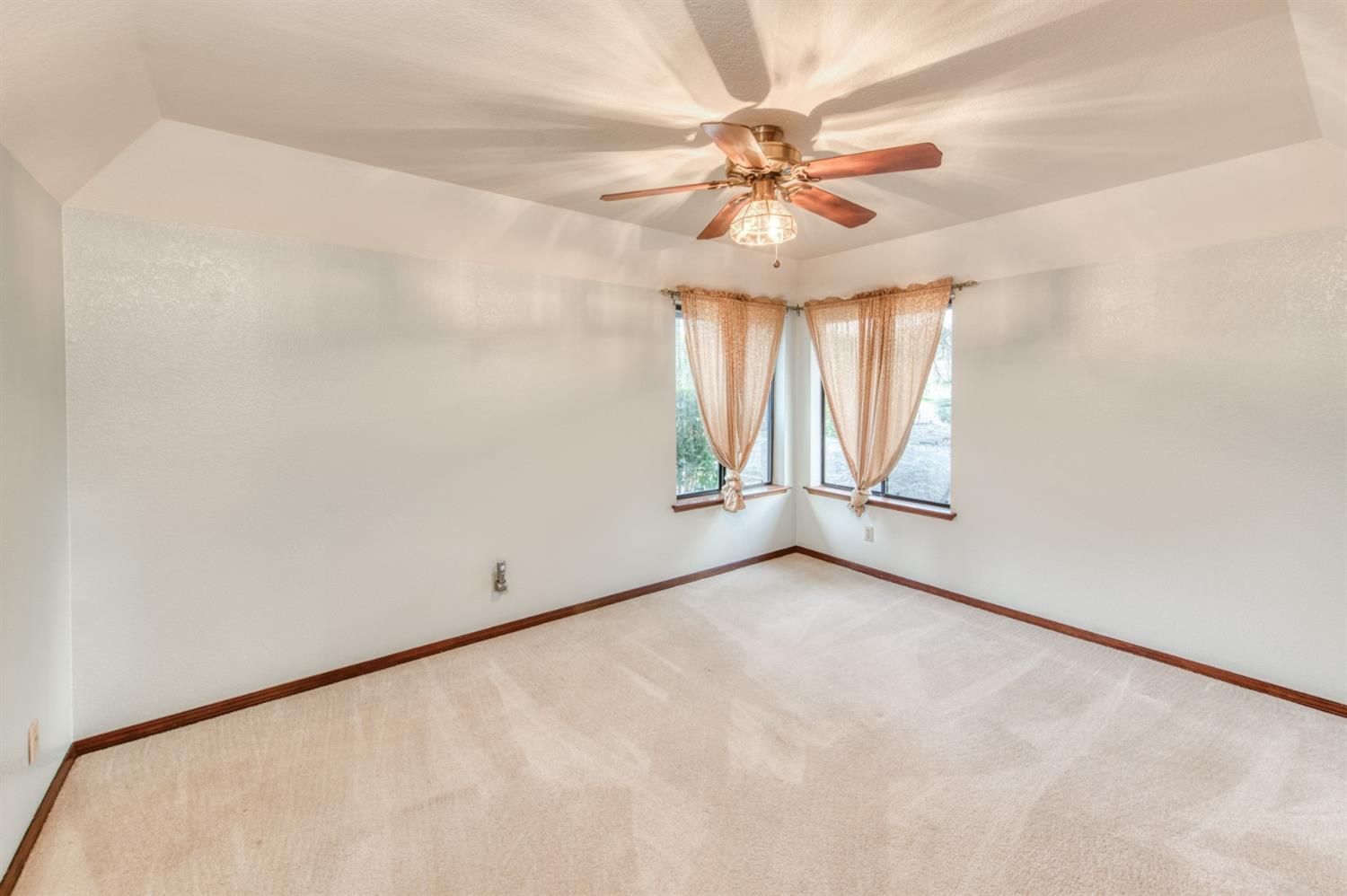 16015 Sample Road Clovis, CA 93619 - Photo 47 of 72 Gallery Image 47