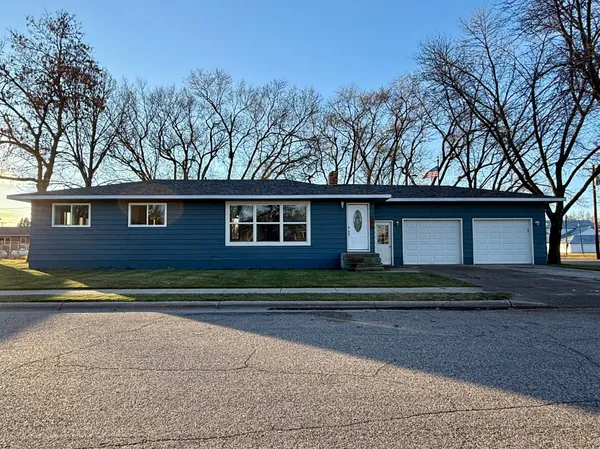 $230,000 | 203 8th Street Southeast, Barnesville, MN 56514
