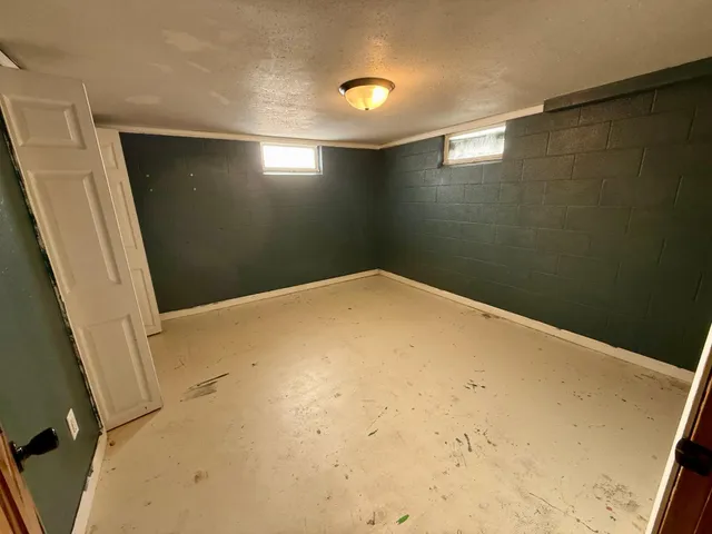 $235,000 | 203 8th Street Southeast, Barnesville, MN 56514