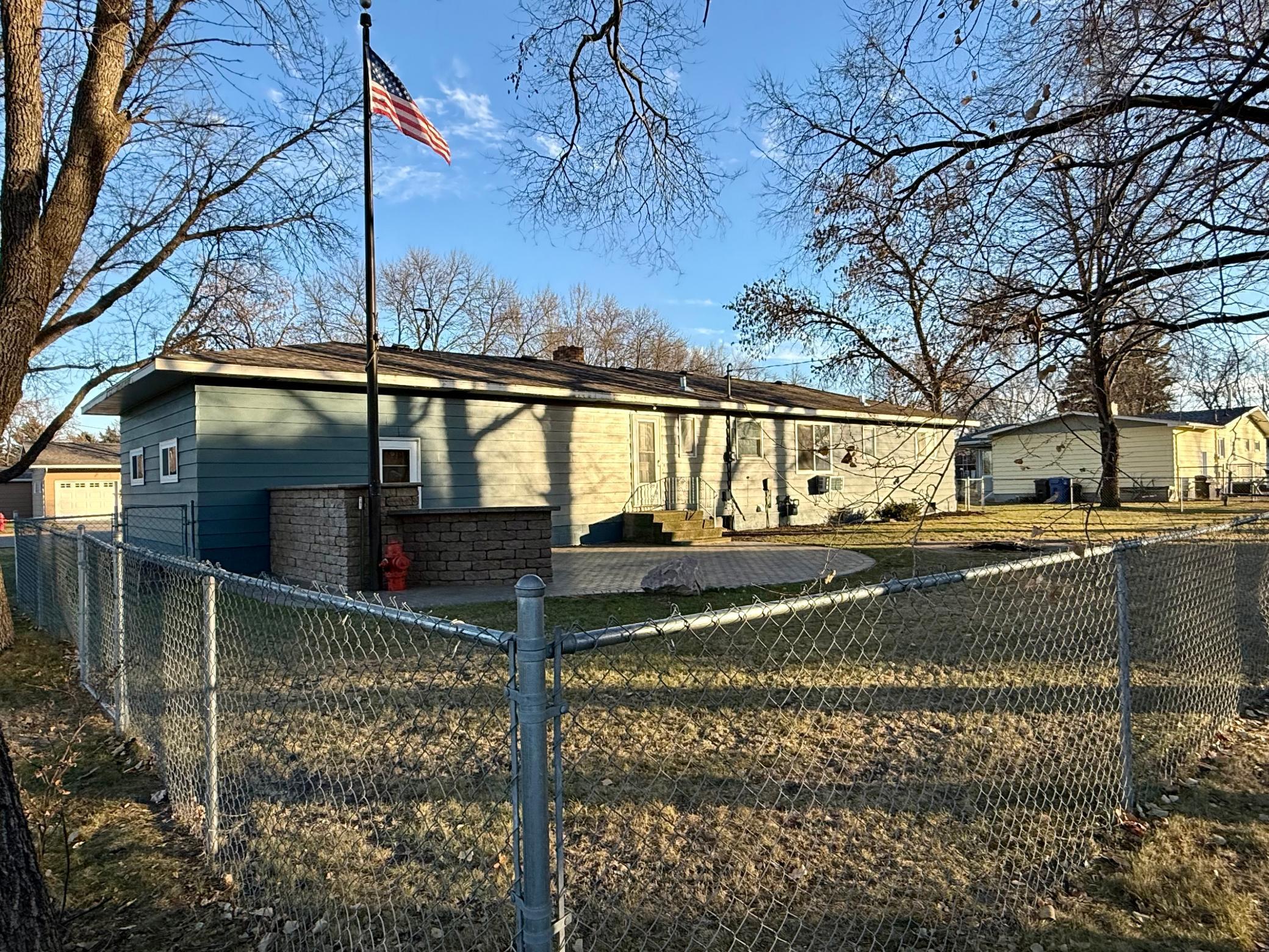 203 8th Street Southeast Barnesville, MN 56514 - Photo 8 of 26