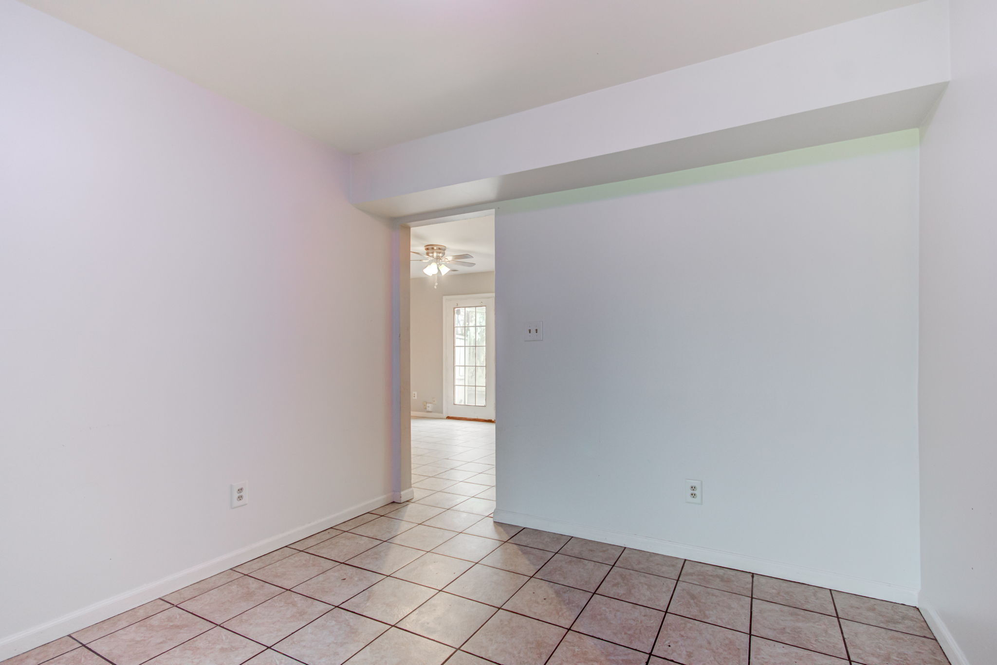 6314 Commons Drive Indianapolis, IN 46254 - Photo 7 of 28