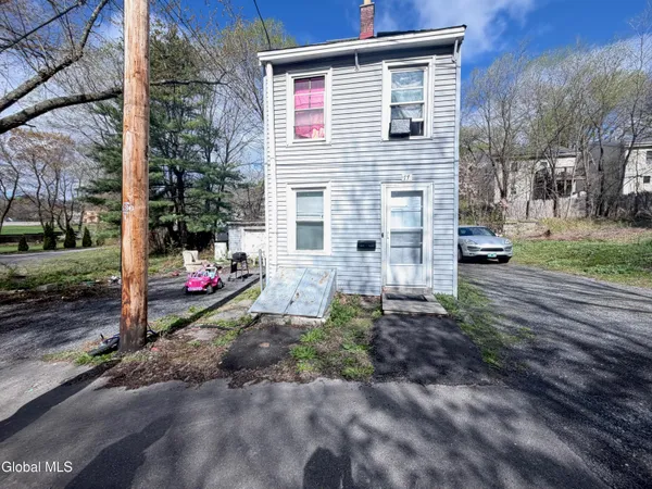 $289,900 | 13 Batcher Street, Albany, NY 12202