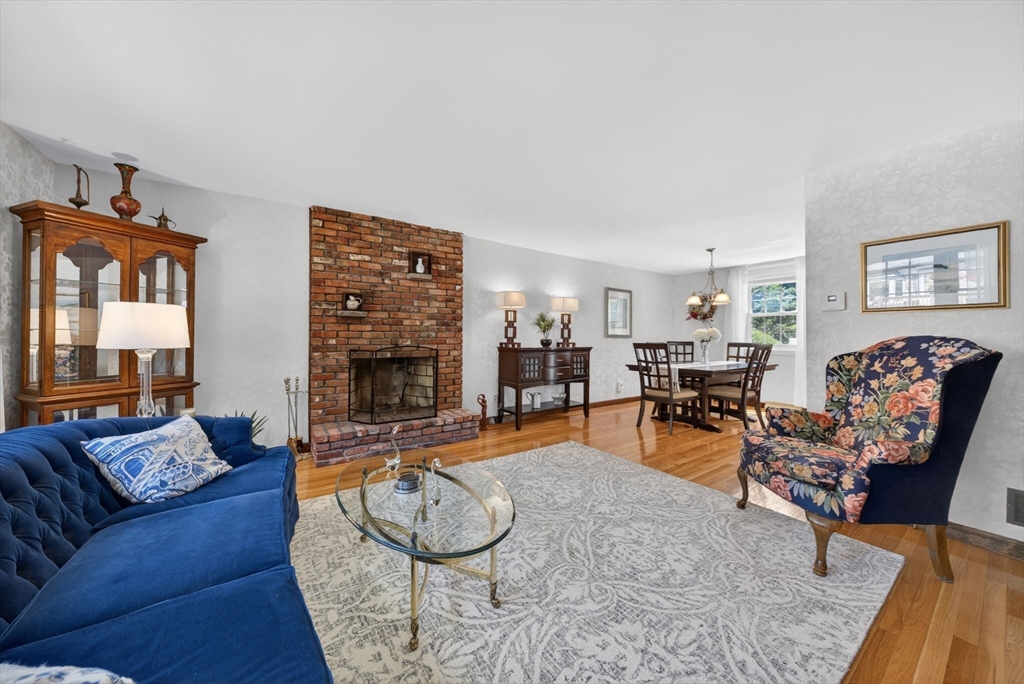 82 Park Road Lynn, MA 01904 - Photo 7 of 42