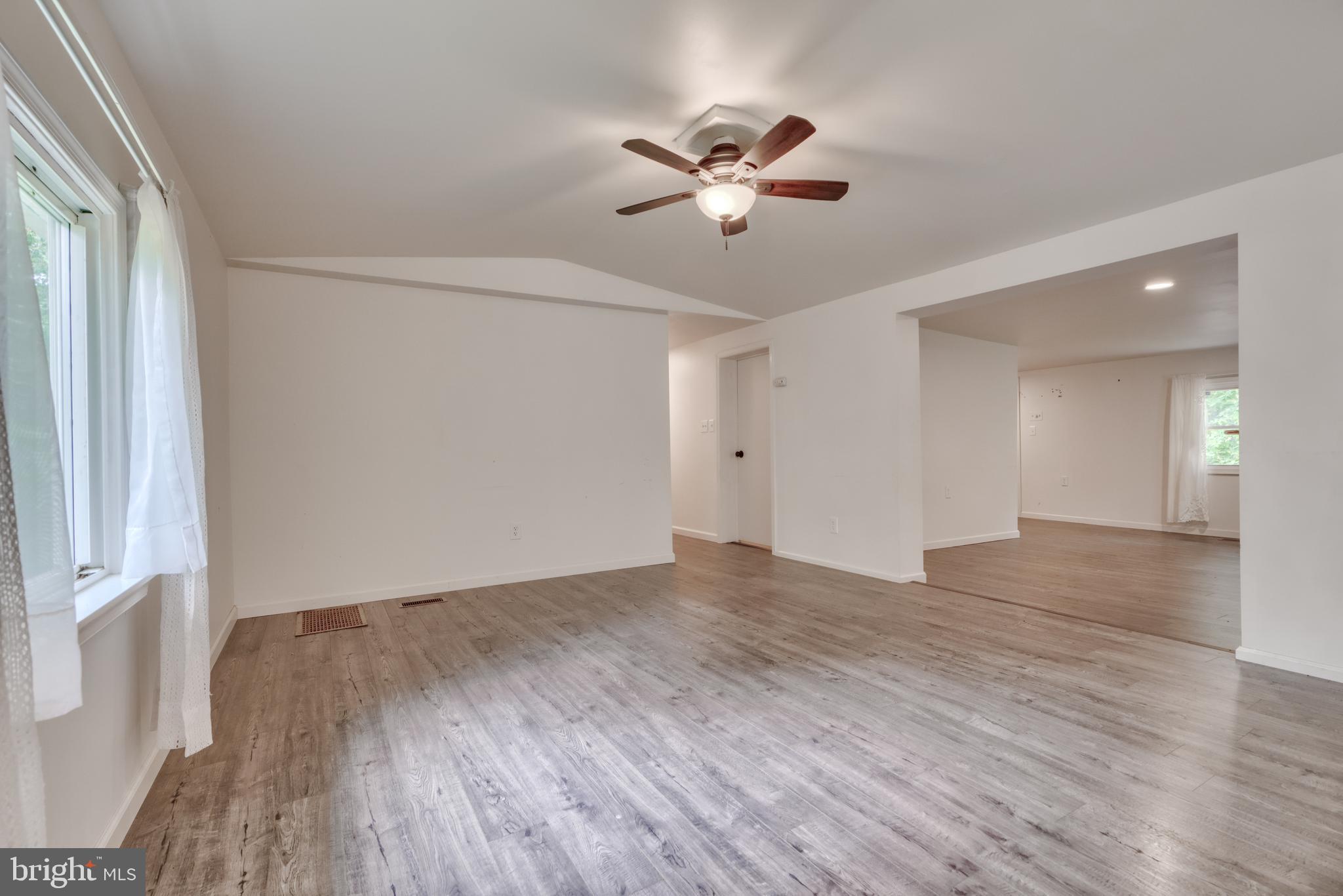 624 Woolen Mill Road Stewartstown, PA 17363 - Photo 11 of 70 Gallery Image 11