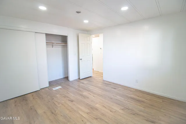 $155,000 | 3524 Avenue R, Palmdale, CA 93550