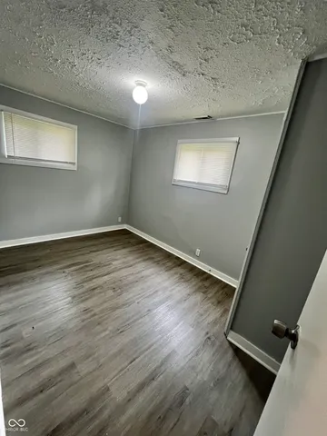 $129,999 | 2933 North Gladstone Avenue, Indianapolis, IN 46218