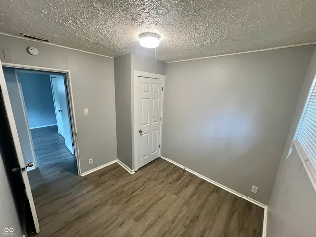 $129,999 | 2933 North Gladstone Avenue, Indianapolis, IN 46218