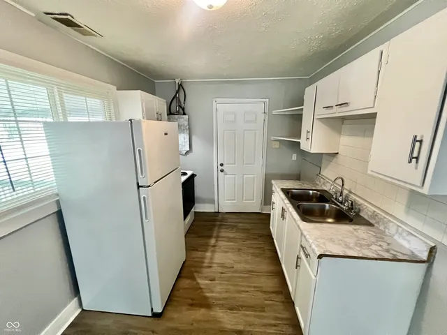 $129,999 | 2933 North Gladstone Avenue, Indianapolis, IN 46218