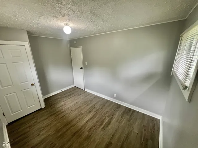 $129,999 | 2933 North Gladstone Avenue, Indianapolis, IN 46218