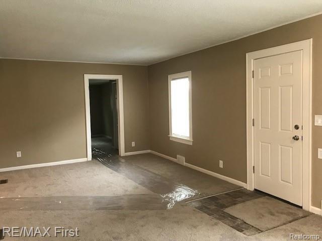 3857 Hannan Road Wayne, MI 48184 - Photo 19 of 46 IMG_5880.jpg