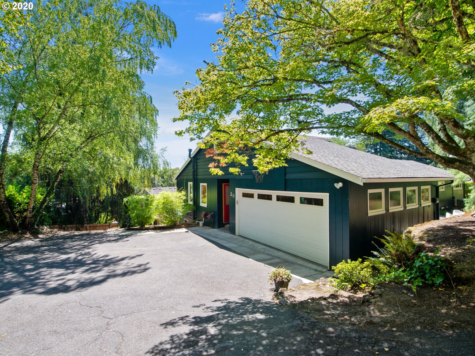 20 Southwest Ridge Drive Portland, OR 97219 - Photo 1 of 32