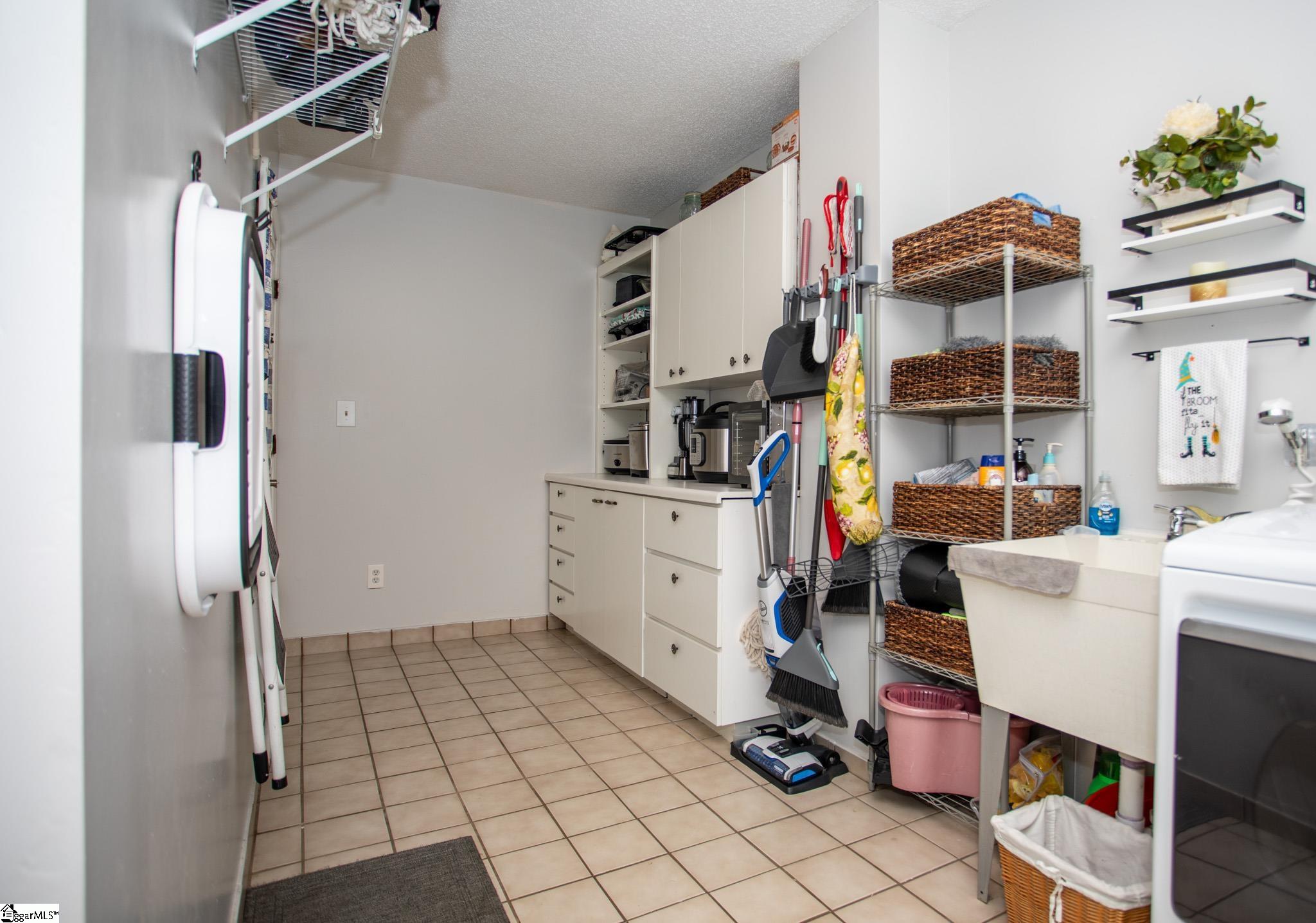 449 Griffin Road Greenville, SC 29607 - Photo 19 of 36 Gallery Image 19