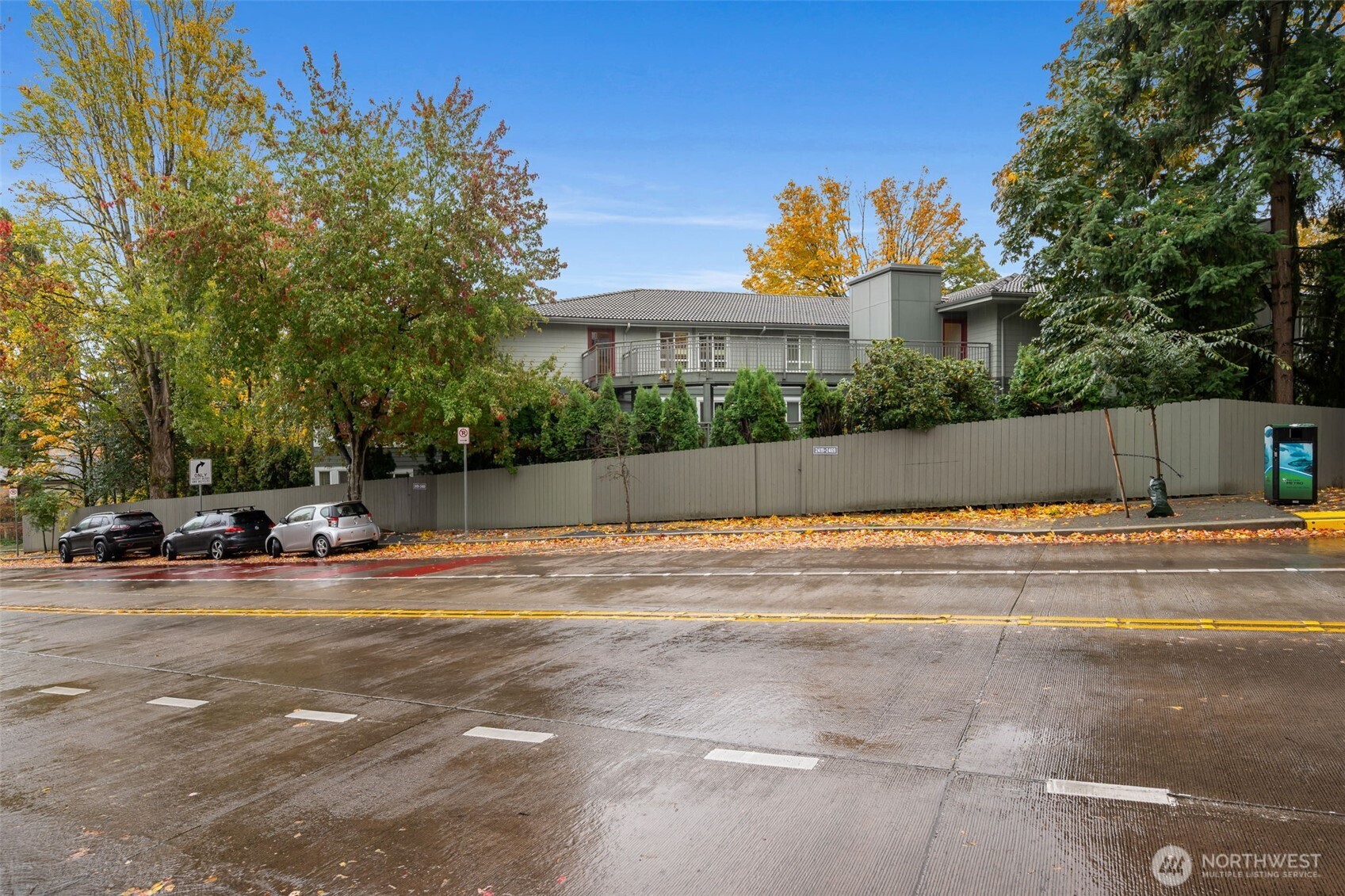 2419 East Madison Street, Unit 2461 Seattle, WA 98112 - Photo 24 of 25