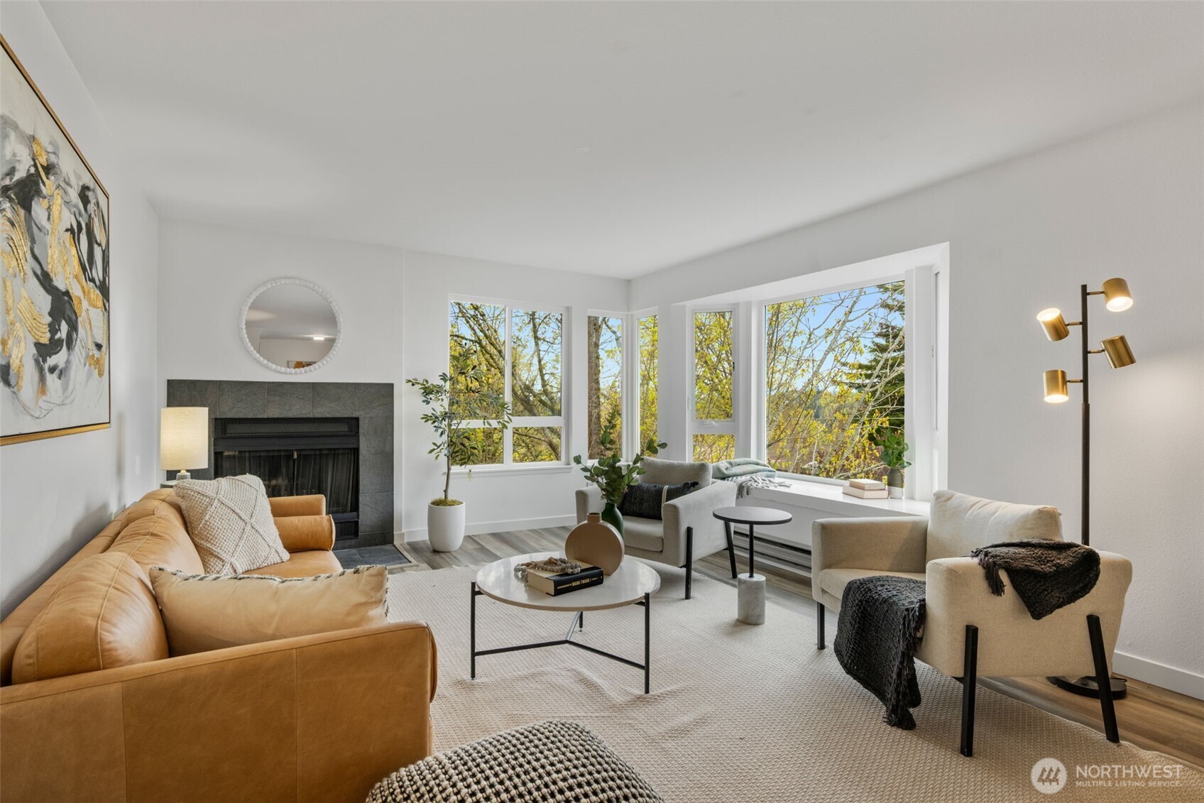 2419 East Madison Street, Unit 2461 Seattle, WA 98112 - Photo 4 of 25
