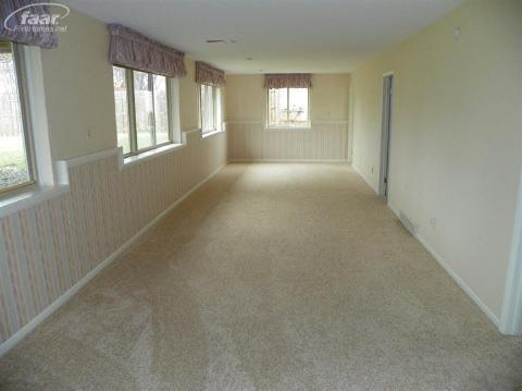 5296 Belsay Road Grand Blanc, MI 48439 - Photo 8 of 12 20201581-7.JPG
