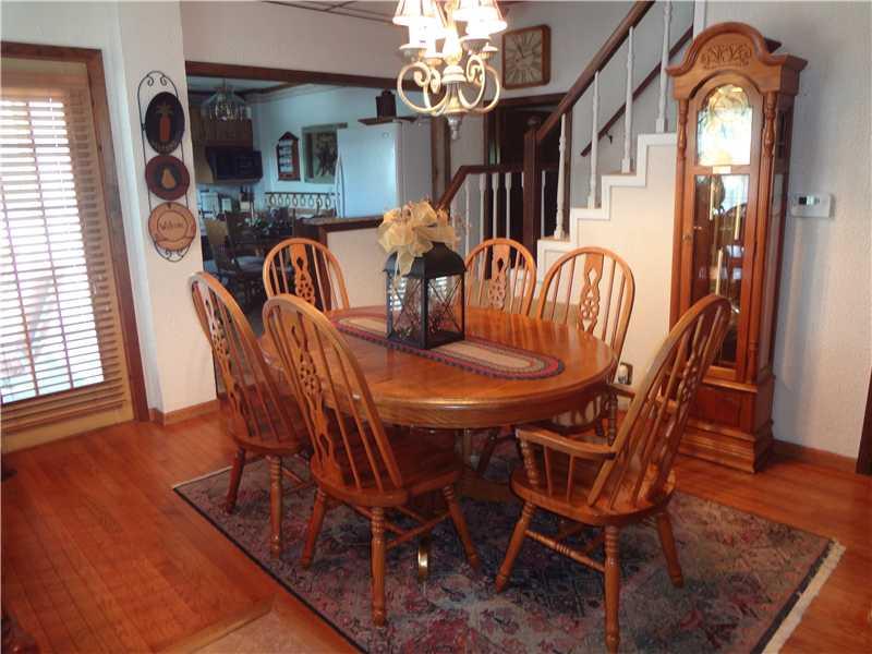 344 3rd Street Webster, PA 15087 - Photo 5 of 18 Dining Room.