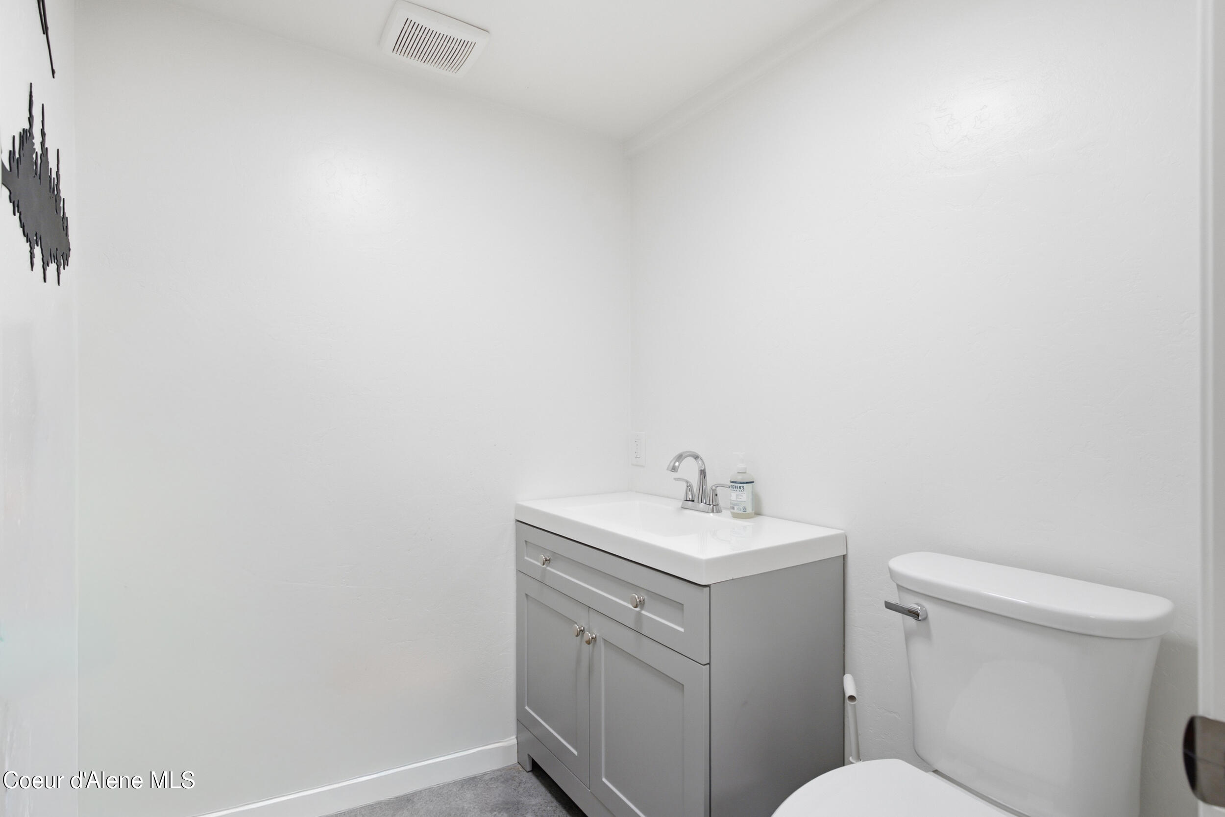 27294 North Clagstone Road Athol, ID 83801 - Photo 69 of 77 Half Bath In Shop
