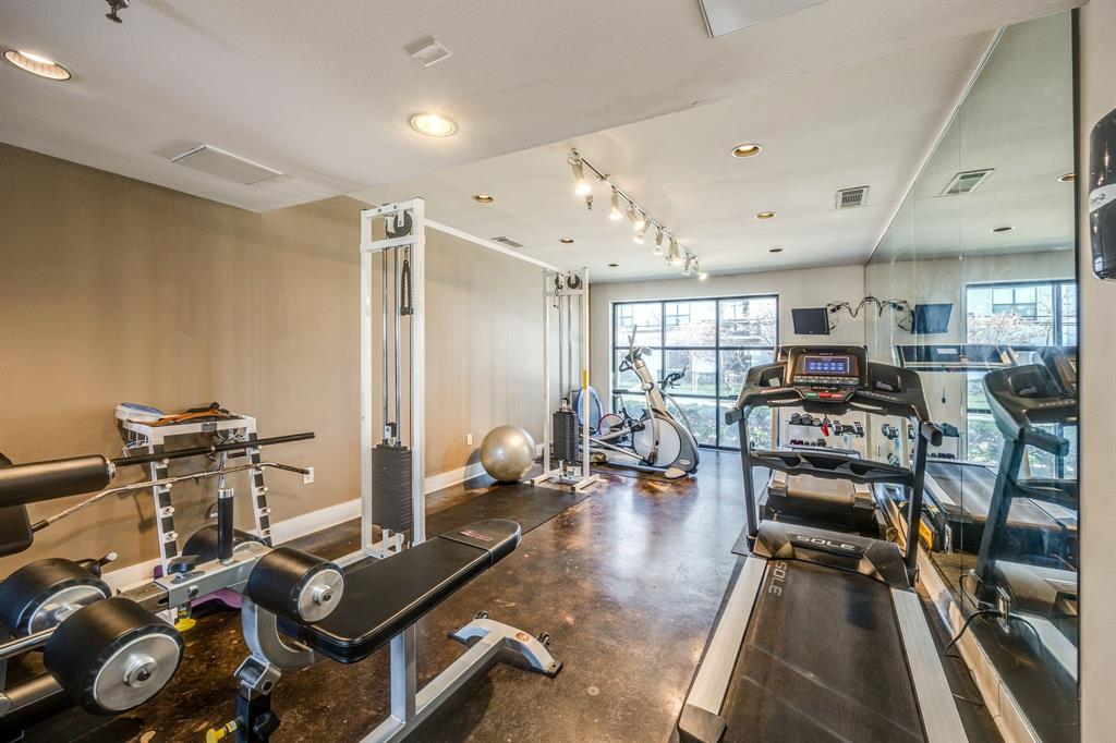 4605 Cedar Springs Road, Unit 305 Dallas, TX 75219 - Photo 17 of 24 Gallery Image 17