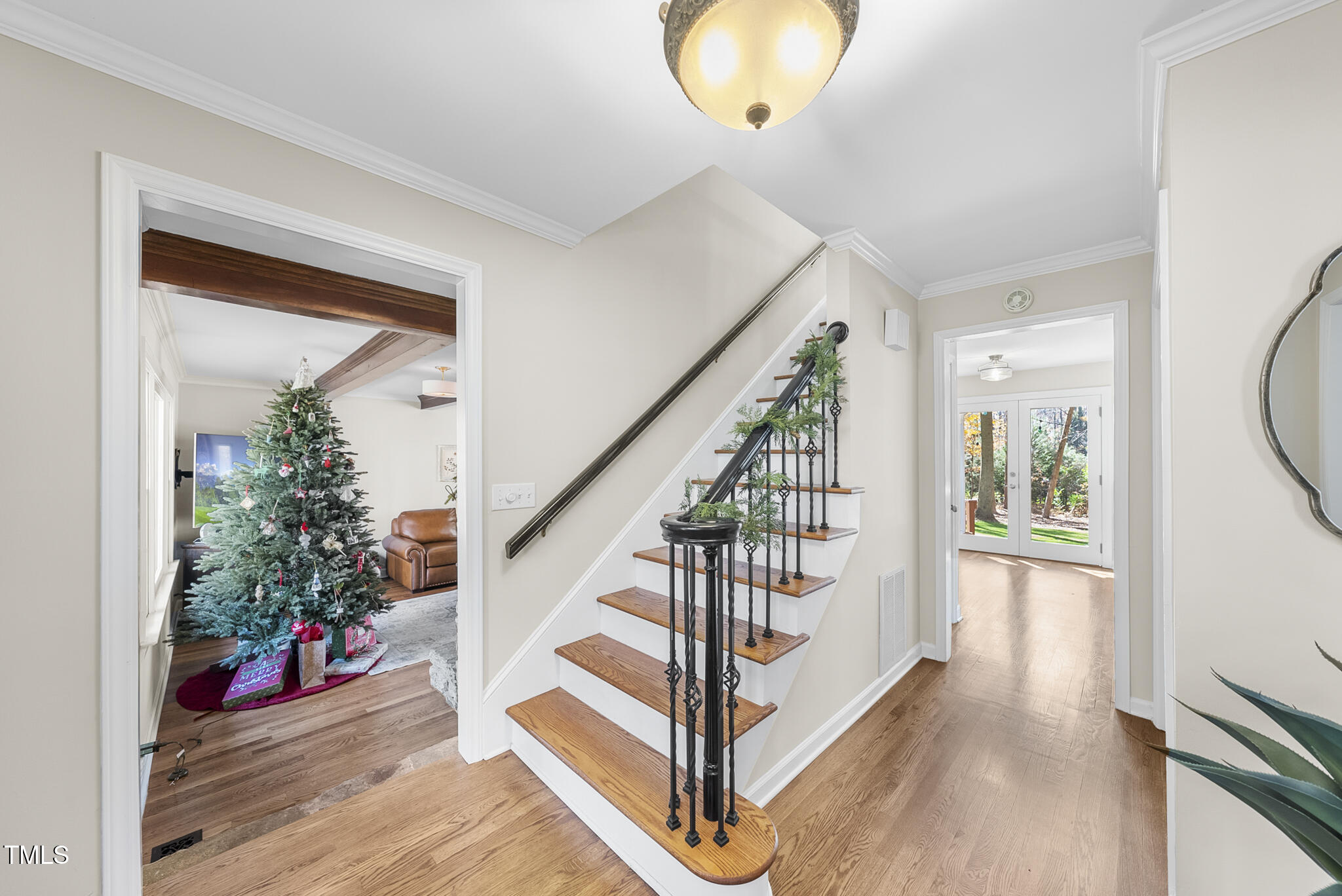 8009 Hollander Place Raleigh, NC 27606 - Photo 3 of 48 DSC02038
