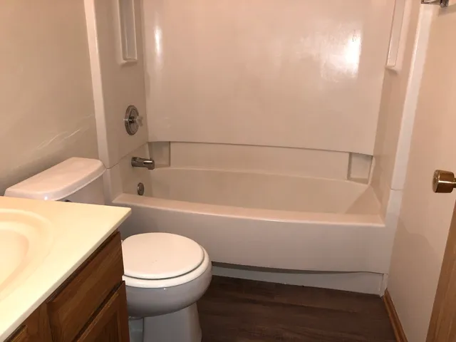 $2,300 | 3170 Cambria Court, Aurora, IL 60503