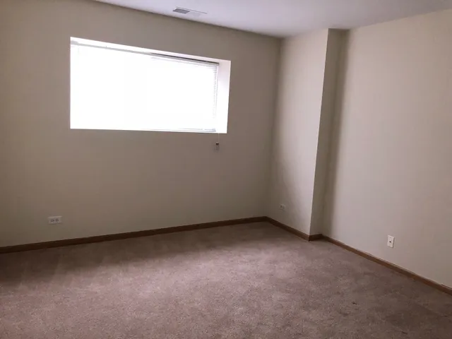 $2,300 | 3170 Cambria Court, Aurora, IL 60503