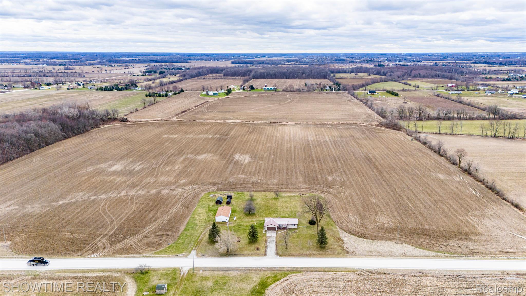 10703 Sparling Road Memphis, MI 48041 - Photo 38 of 44 Gallery Image 38