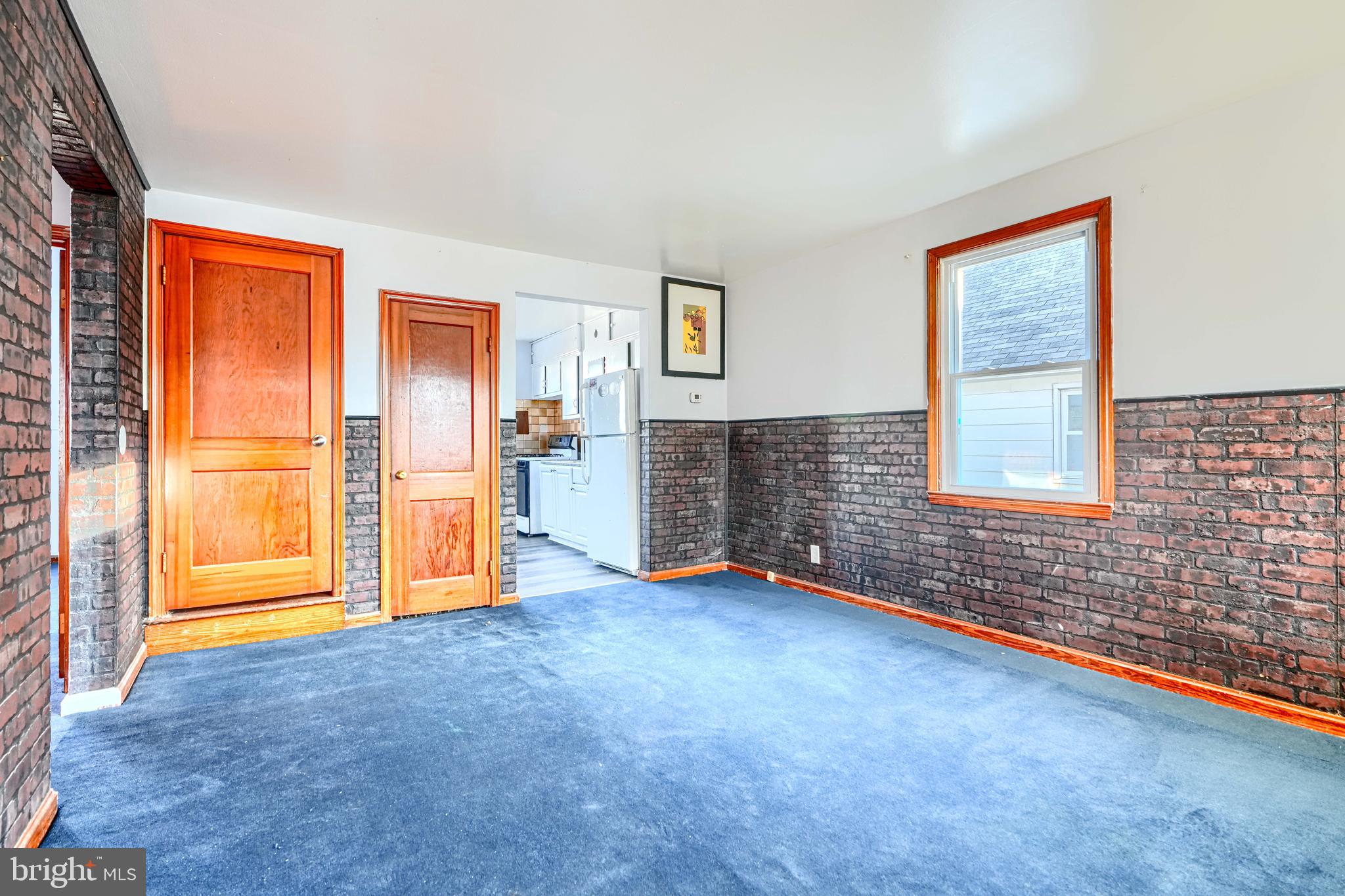 7839 Birmingham Avenue Baltimore, MD 21234 - Photo 6 of 24 an empty room with windows