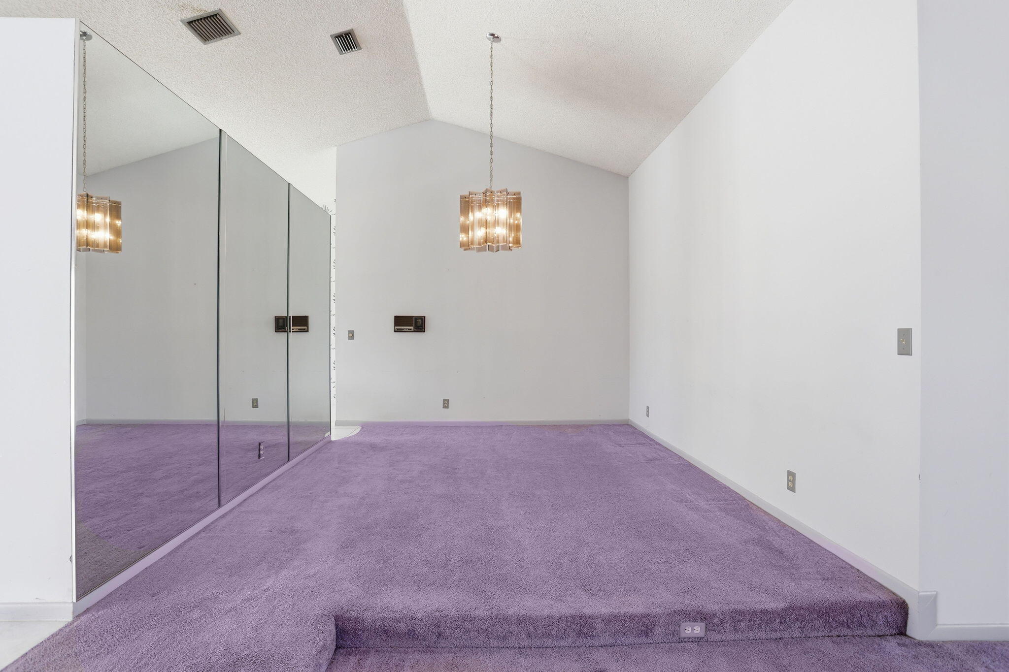 9476 El Clair Ranch Road Boynton Beach, FL 33437 - Photo 7 of 29 a view of an empty room and window