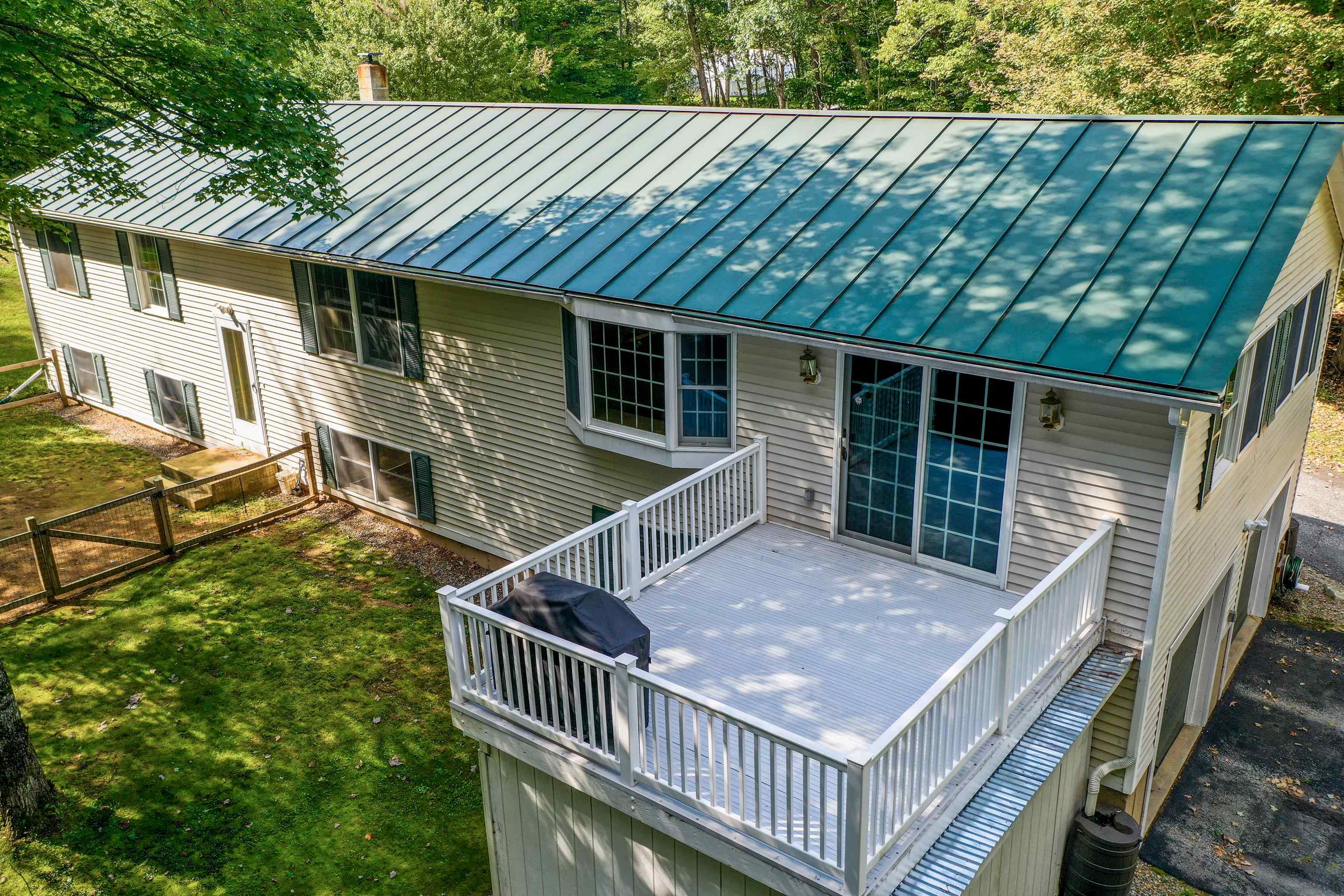 622 Old Shaker Road Loudon, NH 03307 - Photo 2 of 40